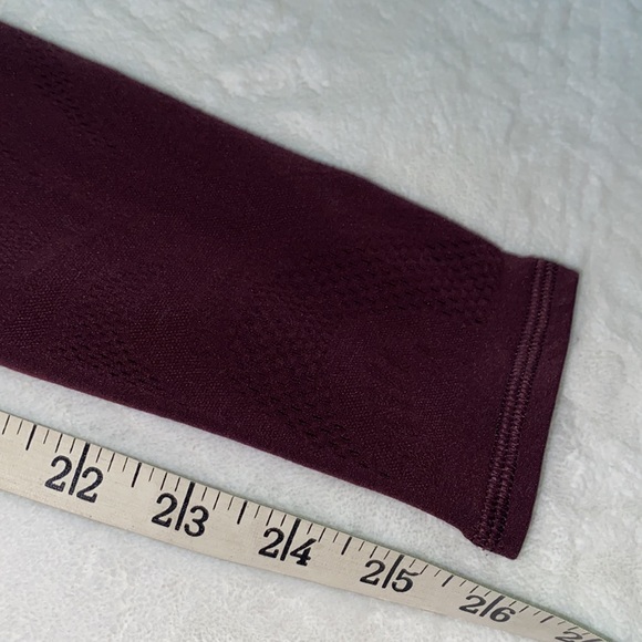 Lululemon Reveal Tight En Avante 26" Size 6 - Picture 12 of 12